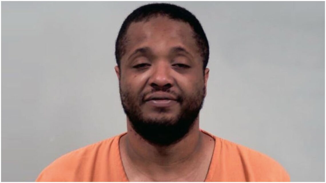 Darryl Cowan, Jr. Arrested After Giving Stripper Fake Money - Newsonyx