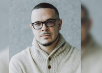 investigation, clothing, scam, Shaun King, investigation, Owens, Ernest, alleged