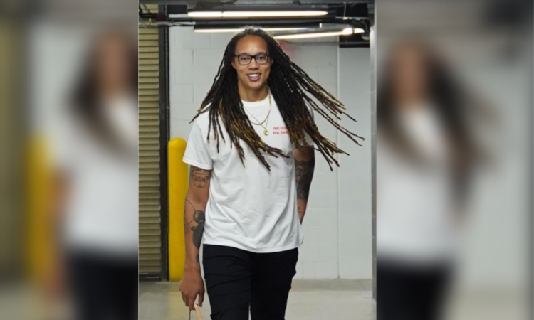 Brittney Griner Makes Surprise Appearance At Phoenix MLK Day ...