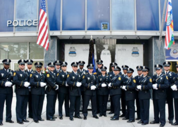 Life Saving Award, ceremony, baby, overheat, Tampa, police, officers, department